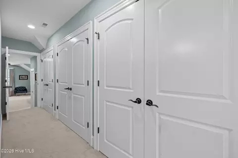 Entry Way - 3012 Watercrest Loop, New Bern, NC 28562 photo 2 of 3