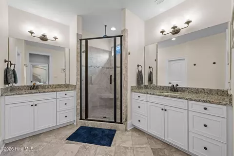 Bath - 3012 Watercrest Loop, New Bern, NC 28562 photo 1 of 5