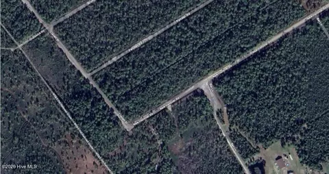 80 81 Pender Rd, Boiling Spring Lakes, NC 28461