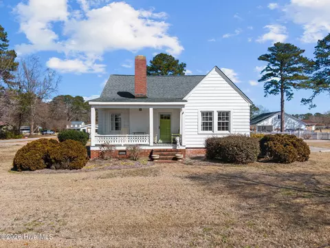 2280 W 5th St, Washington, NC 27889