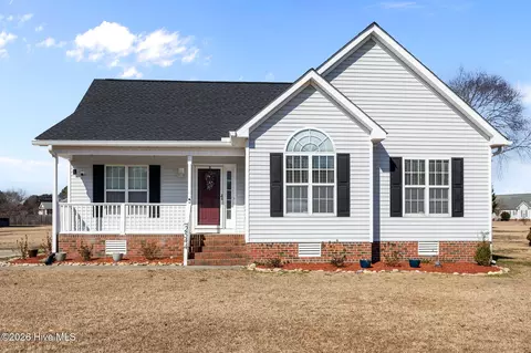 2544 Amanda Pl, Winterville, NC 28590