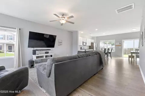 5105 Kayak Crossing Trl, Leland, NC 28451