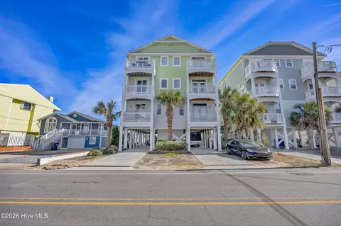 810 N Carolina Beach Ave N #1, Carolina Beach, NC 28428