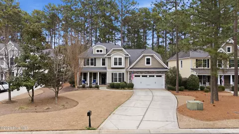 21 Deacon Palmer Dr, Southern Pines, NC 28387