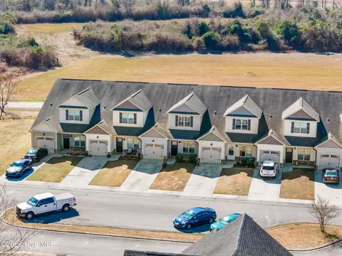View/Area - 308 Winstead Loop Rd, Richlands, NC 28574 photo 4 of 8