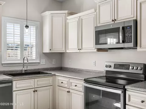 Kitchen - 308 Winstead Loop Rd, Richlands, NC 28574 photo 2 of 4
