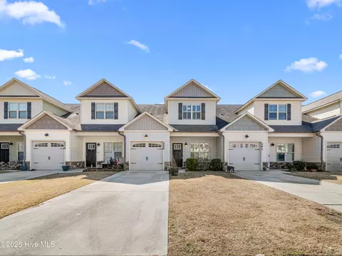 Exterior - 308 Winstead Loop Rd, Richlands, NC 28574 photo 2 of 9
