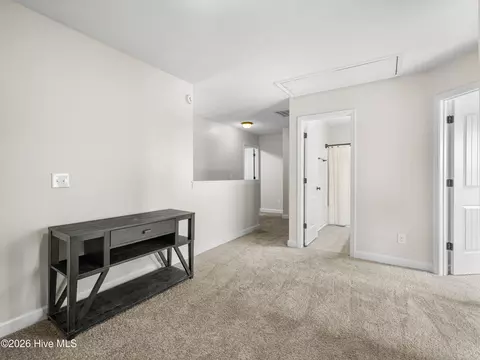 Entry Way - 308 Winstead Loop Rd, Richlands, NC 28574 photo 5 of 6