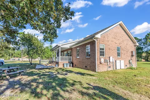 4013 Thomas Rd, Little River, SC 29566