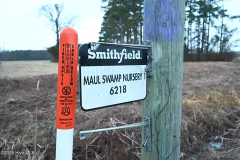 1535 Maul Swamp Rd, Vanceboro, NC 28586