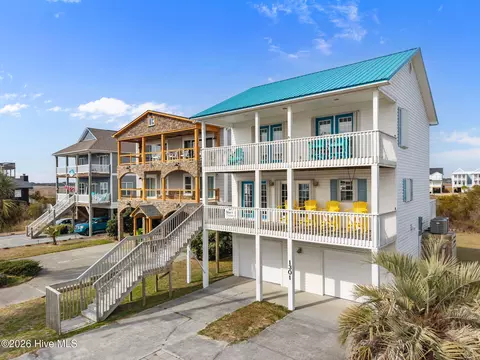 1301 N New River Dr, Surf City, NC 28445