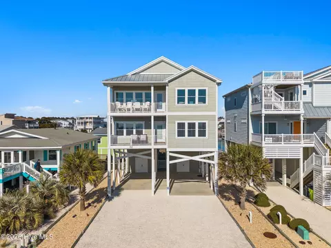 392 Ocean Blvd W, Holden Beach, NC 28462
