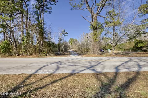 474 Hubert Blvd, Hubert, NC 28539 photo 9