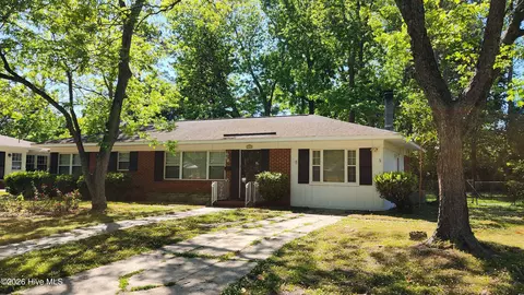 505 N 25th St, Wilmington, NC 28405