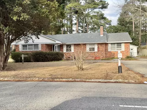 2205 Carey Rd, Kinston, NC 28504