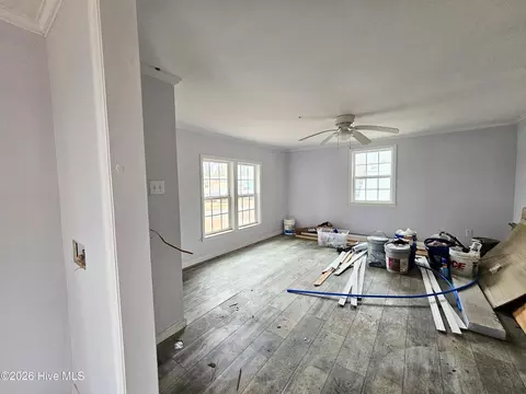 410 Devane St, Wallace, NC 28466 photo 8
