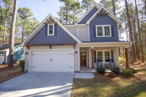 643 Lilac Ln, Vass, NC 28394