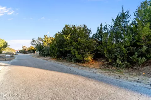 2621 E Pelican Dr, Oak Island, NC 28465