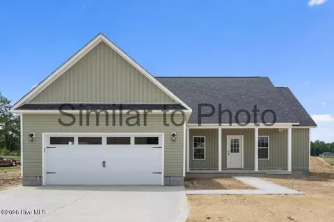2885 Catherine Lake Rd, Richlands, NC 28574