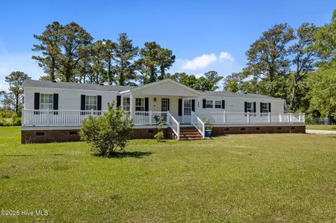 198 Styron Creek Rd, Sea Level, NC 28577