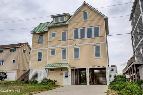 138 Topsail Rd, North Topsail Beach, NC 28460