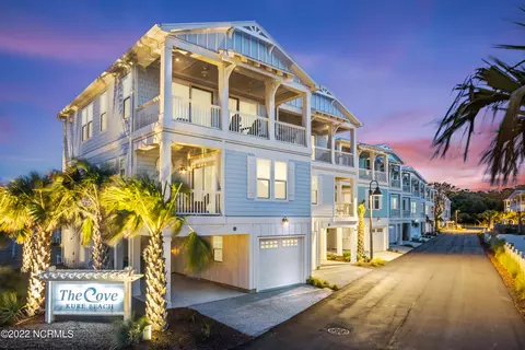 304 Red Lewis Dr #21, Kure Beach, NC 28449