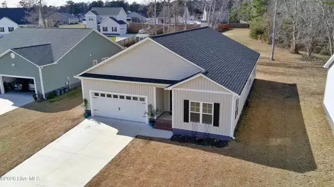 View/Area - 211 Baker Rd, Hubert, NC 28539 photo 1 of 4