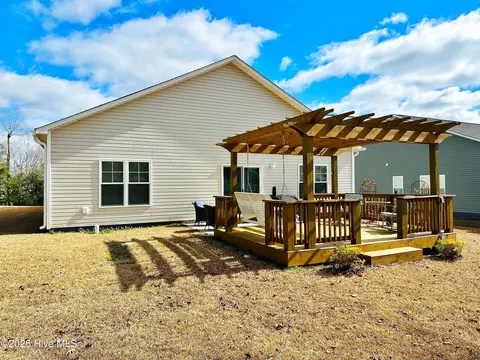 Exterior - 211 Baker Rd, Hubert, NC 28539 photo 8 of 8