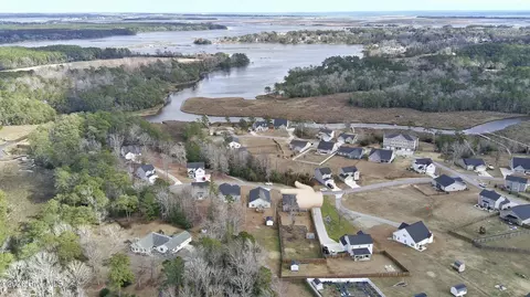 View/Area - 211 Baker Rd, Hubert, NC 28539 photo 3 of 4
