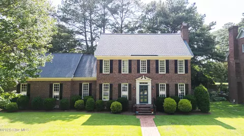 1711 Waterford Dr NW, Wilson, NC 27896