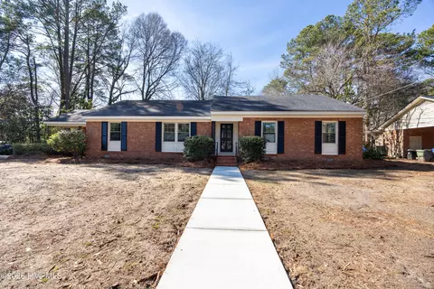 2103 Somerset Dr N, Wilson, NC 27893