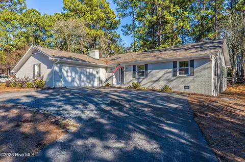 70 Pitch Pine Ln, Pinehurst, NC 28374
