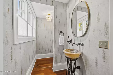 Bath - 190 Midland Rd, Pinehurst, NC 28374 photo 1 of 6