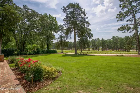 Exterior - 190 Midland Rd, Pinehurst, NC 28374 photo 5 of 8