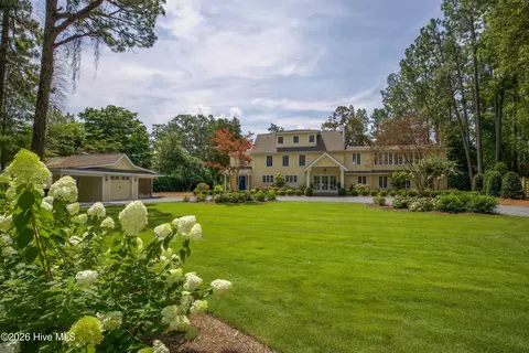 Exterior - 190 Midland Rd, Pinehurst, NC 28374 photo 1 of 8