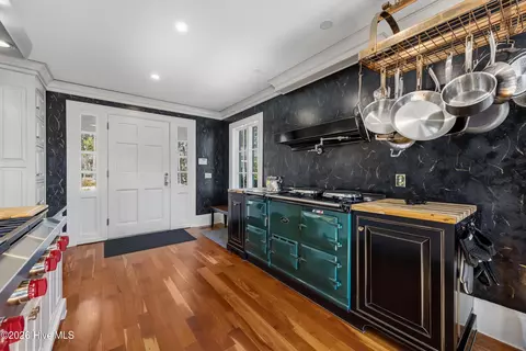 Kitchen - 190 Midland Rd, Pinehurst, NC 28374 photo 6 of 9