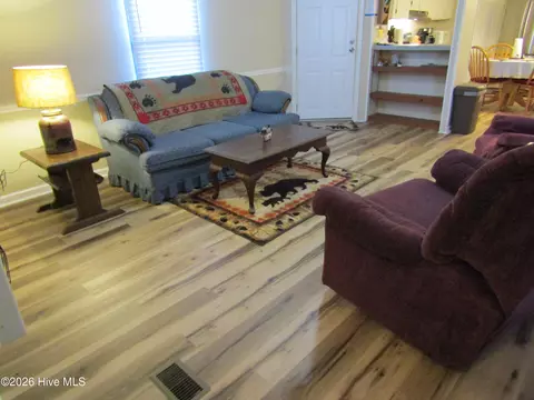 117 Vincent Dr, Windsor, NC 27983 photo 16