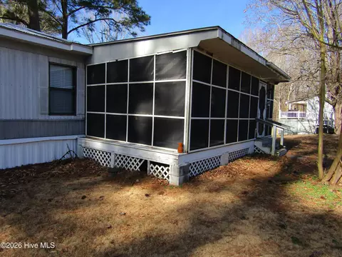 117 Vincent Dr, Windsor, NC 27983 photo 10