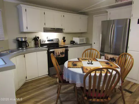 117 Vincent Dr, Windsor, NC 27983 photo 12
