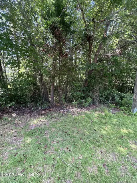 301 Spring Lake Dr, Pinehurst, NC 28374