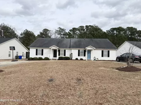 520 Lake Rd #A&B, Greenville, NC 27834
