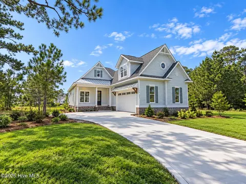 1543 St Vincent Dr SW, Shallotte, NC 28470