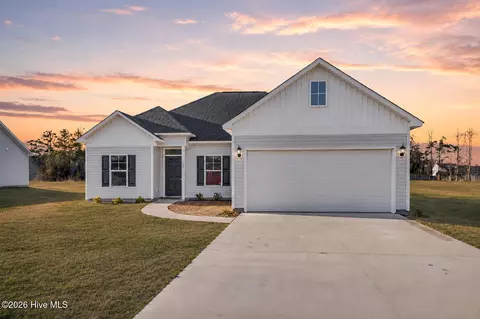 107 Adams Landing Way, Maysville, NC 28555