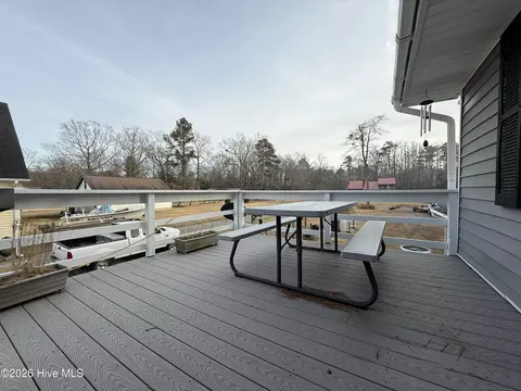 Exterior - 454 Beech Bay Rd, Roper, NC 27970 photo 2 of 6