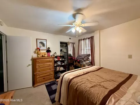 Bedroom - 454 Beech Bay Rd, Roper, NC 27970 photo 2 of 2