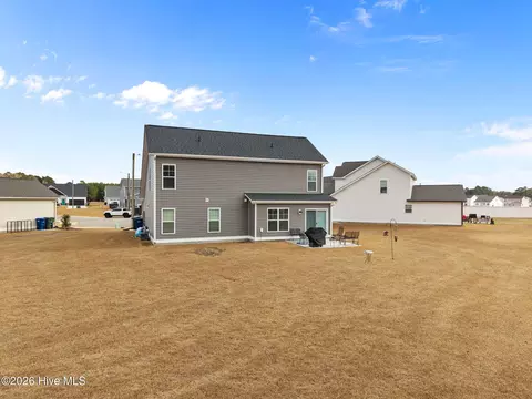 Exterior - 1107 Willowbrook Rn, Ayden, NC 28513 photo 6 of 7