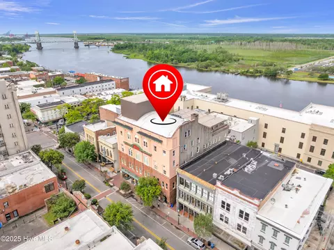 21 N Front St UNIT 2E2, Wilmington, NC 28401