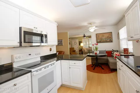 Kitchen - 623 Pinehurst Trace Dr, Pinehurst, NC 28374 photo 4 of 6