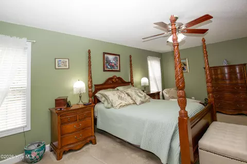 Bedroom - 623 Pinehurst Trace Dr, Pinehurst, NC 28374 photo 4 of 8