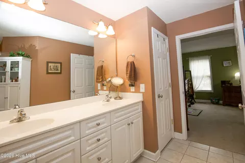Bath - 623 Pinehurst Trace Dr, Pinehurst, NC 28374 photo 4 of 5